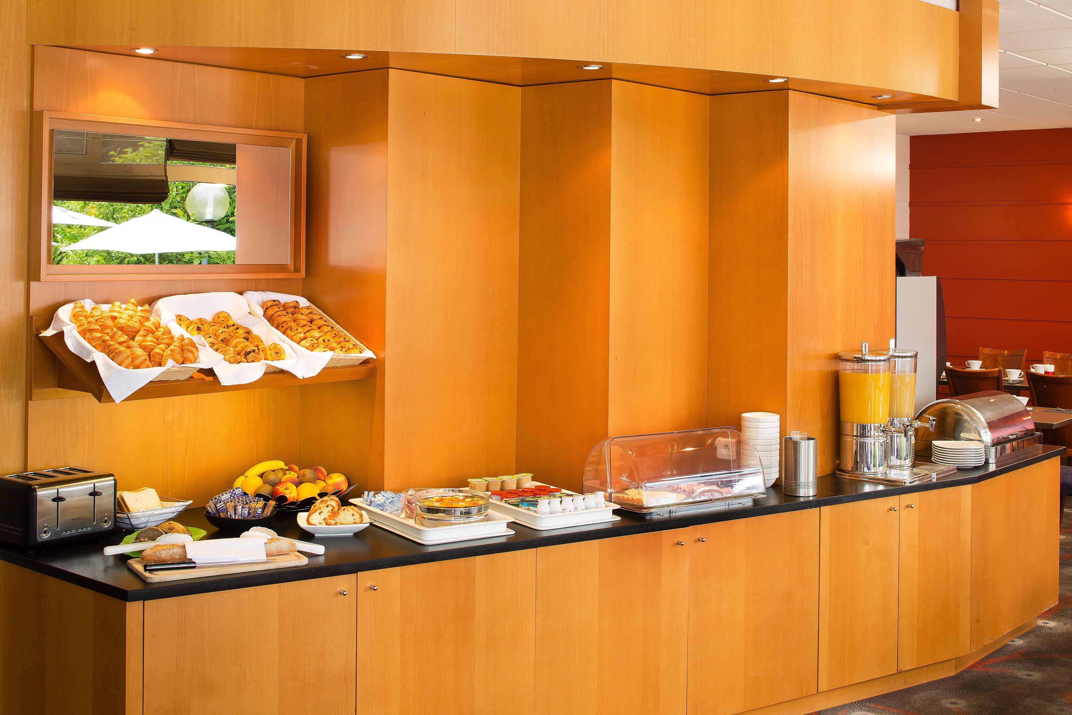 Escale Oceania Brest Hotel 3*