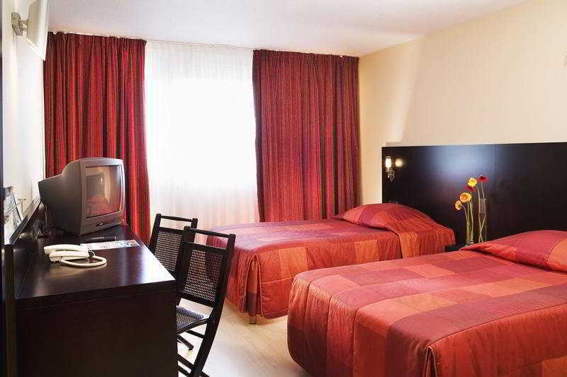 Escale Oceania Brest Hotel